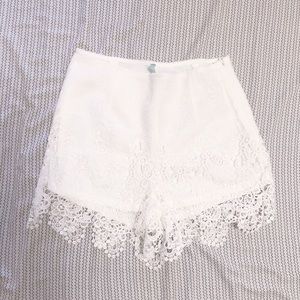 White lace high waist shorts
